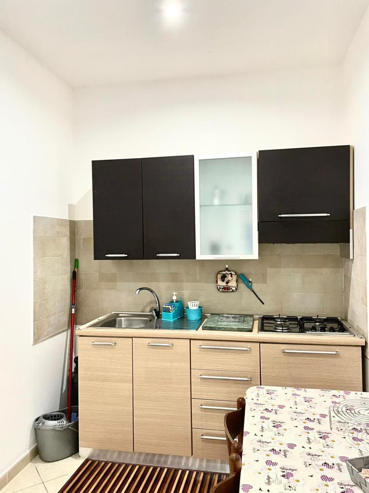 La Gambetta Apartment อุจจาโน ลาเคียซา ห้อง รูปภาพ