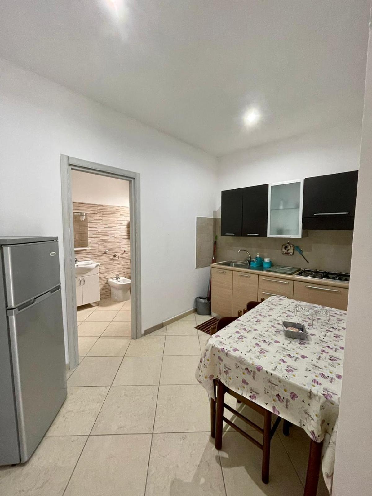 La Gambetta Apartment อุจจาโน ลาเคียซา ห้อง รูปภาพ